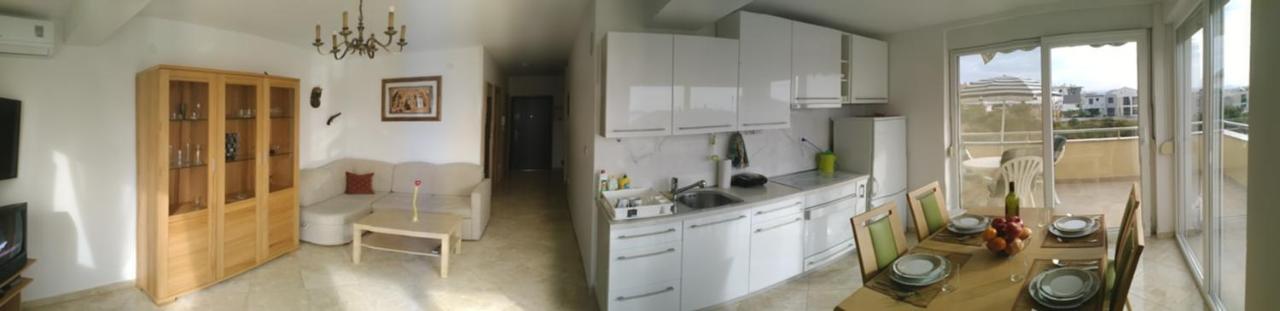 Apartament M & E Vodice Eksteriør bilde