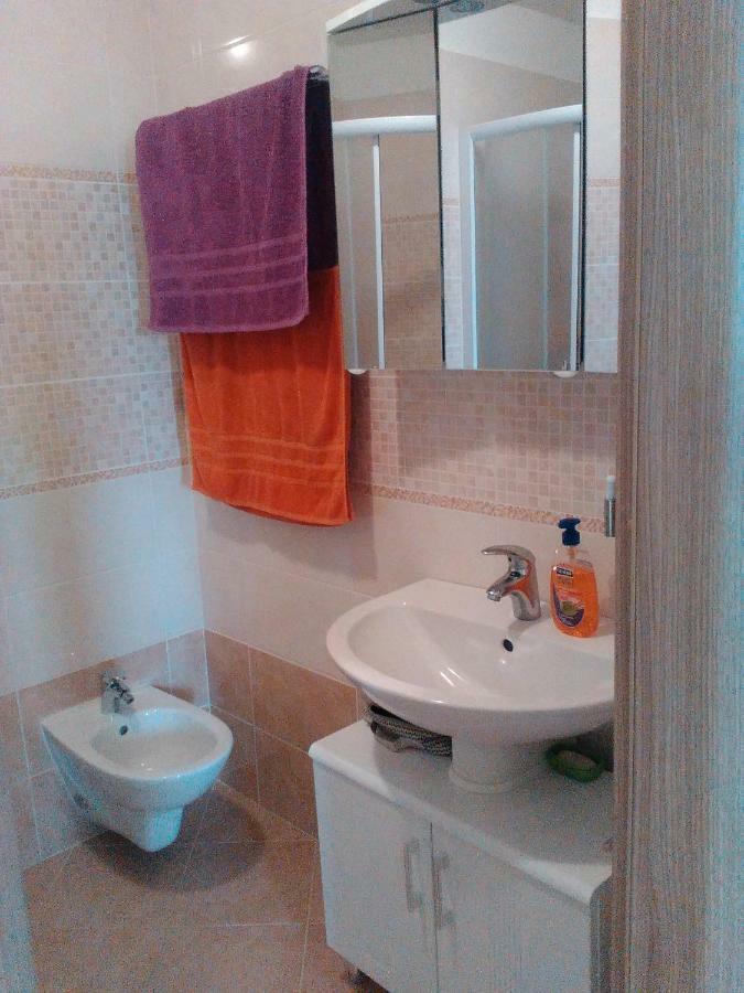 Apartament M & E Vodice Eksteriør bilde