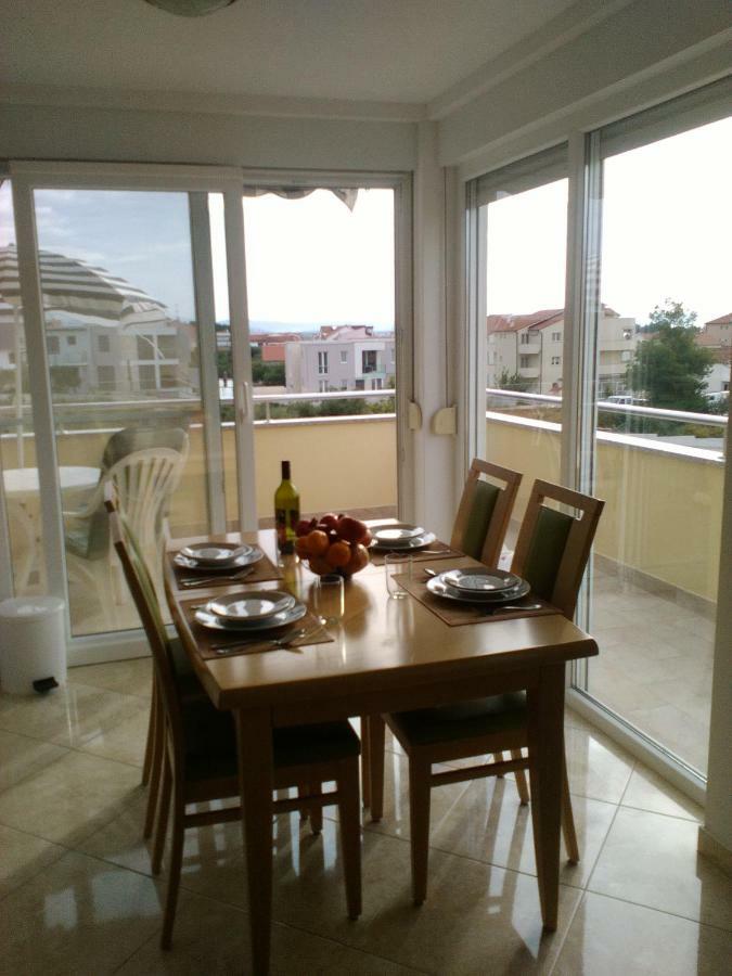 Apartament M & E Vodice Eksteriør bilde